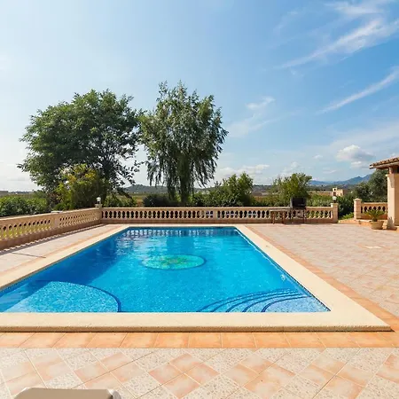 Villa Marti Bea *